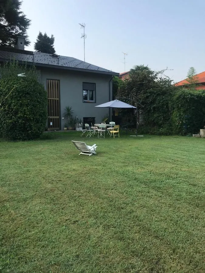 Appartamento per single in villa Vigevano Italia
